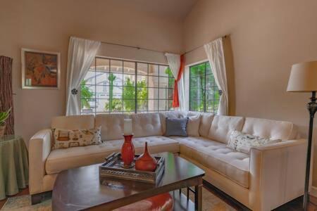 Holiday home Escape To Carmel Valley Tranquil Outdoor Space *